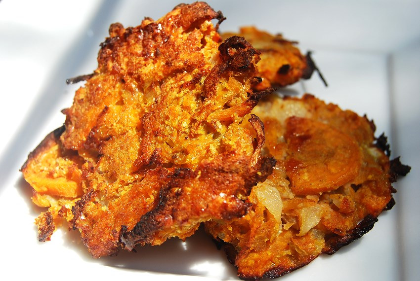 Easy Potato Latkes - Sweetpea Lifestyle